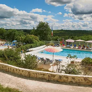 Vakantiepark Francecomfort - Village Des Cigales, Mauroux (Lot)