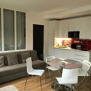 Tour Eiffel Rent Appartement Parijs